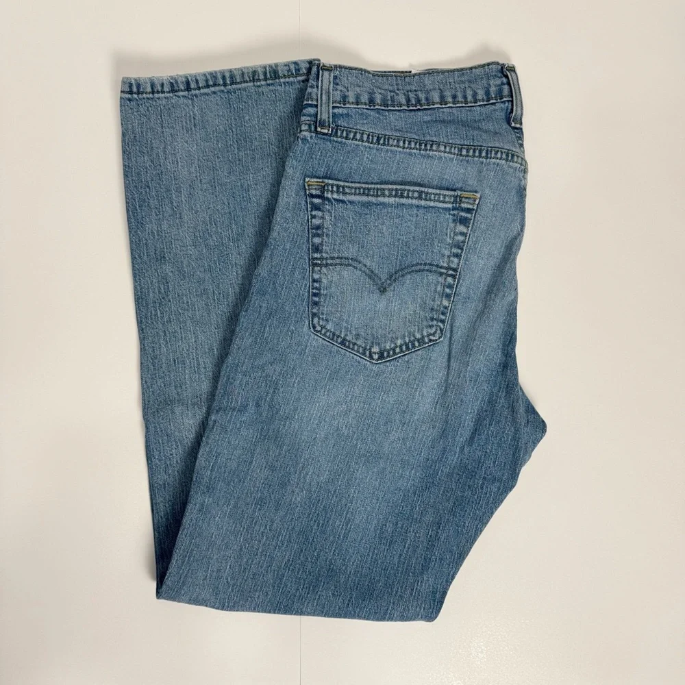 Levi's Men's Light Blue Classic Straight Jeans 559 33x32